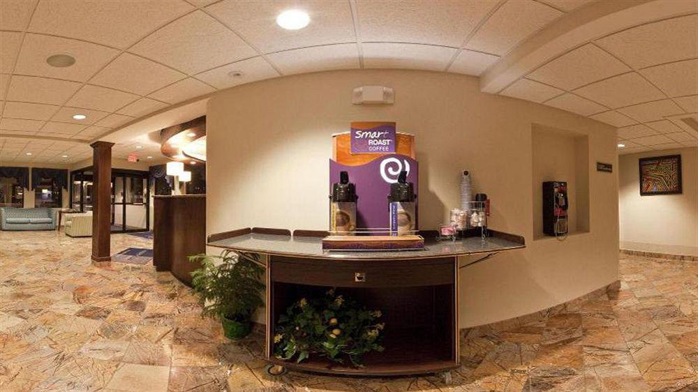 Holiday Inn Express Rochester - Greece By Ihg Exterior foto